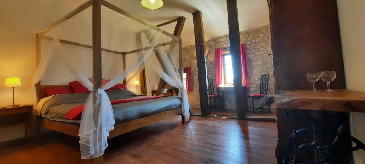 Le Fort D'Issigeac Chambres D'Hotes Экстерьер фото